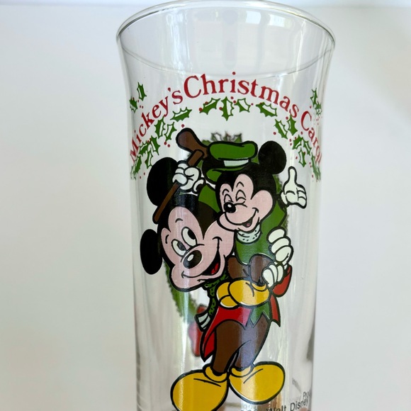 Vintage 1982 Walt Disney and The Coca Cola Company Mickey's Christmas Glasses - Picture 2 of 11